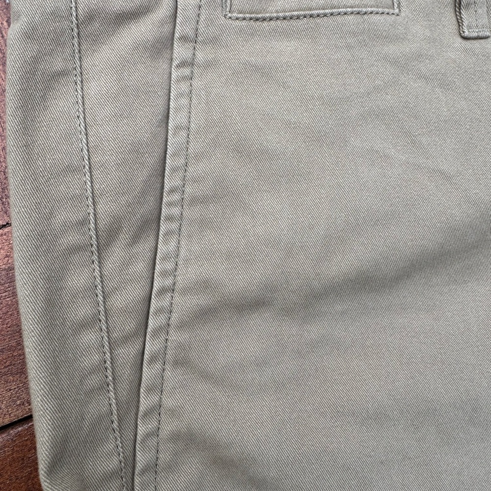 Goodfellow & Co Straight FIT CHINO PANTS  Men's KHAKI 33x32”L, NWT - Picture 10 of 12